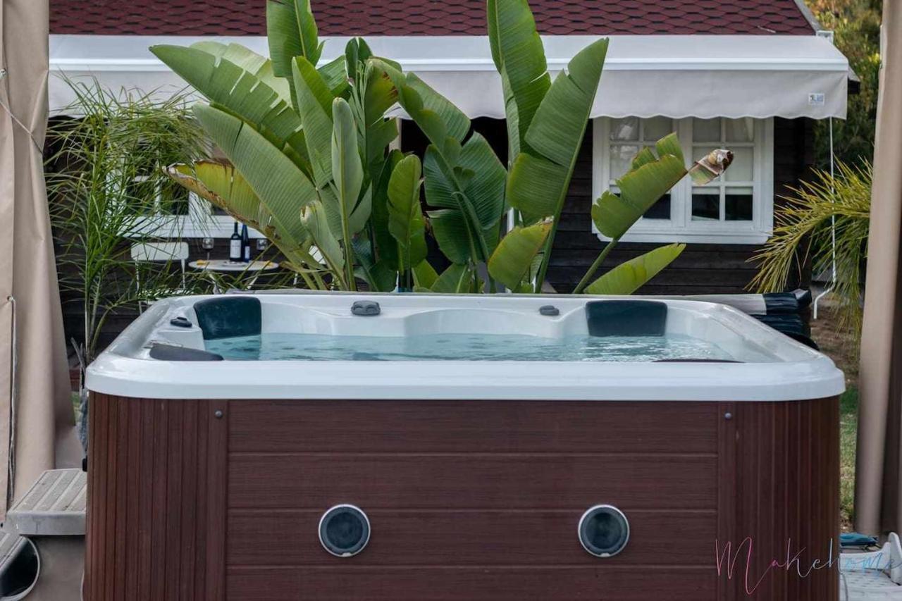 Bungalow Espectacular Garaje Piscina Y Jacuzzi Aljaraque Exterior photo